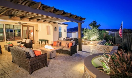 mediterranean-backyard-design