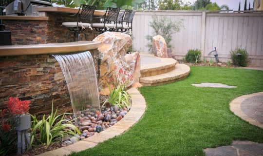 natural-water-feature-design