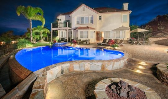 oasis-style-pool-and-spa-design