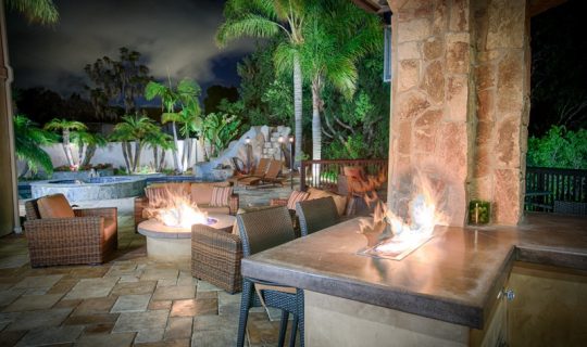 outdoor-kitchen-living-space