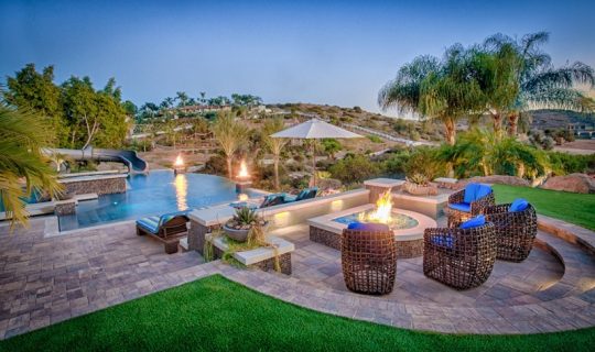 outdoor-room-pool-spa-and-fire-pit