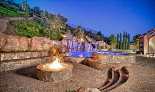 pool-backyard-firepit