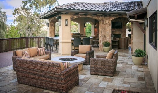 tuscan-backyard-remodel-design