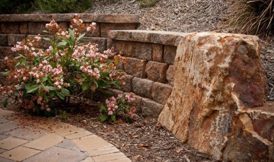 western-pavers-landscape-15